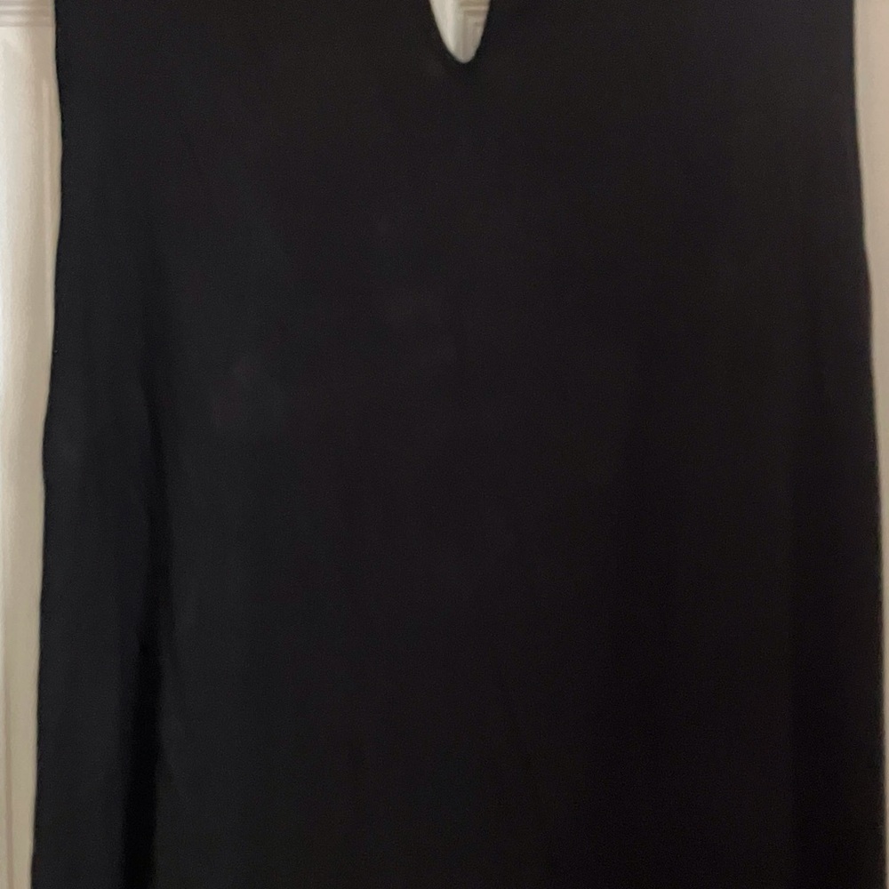 NWT 18/20 Black Tank Top - Rayon Blend - V-Neck with Keyhole Back - So Sexy You!